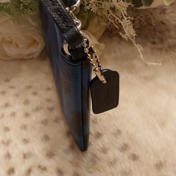 COACH Ocelot Leopard Print Blue and Black Wristlet - Picture 8 of 14